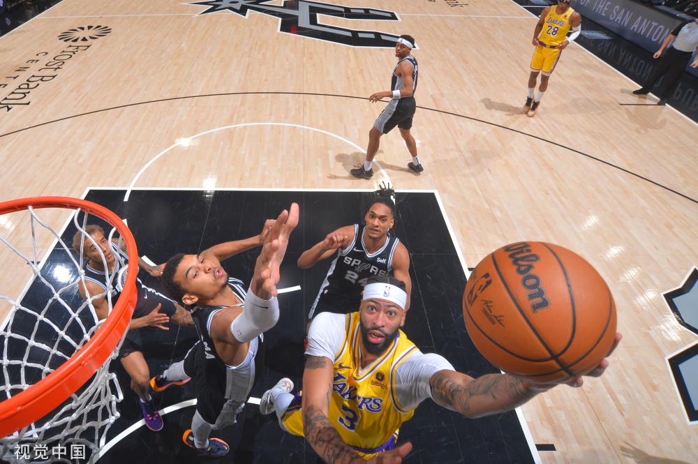 观众的掌声 观众的掌声