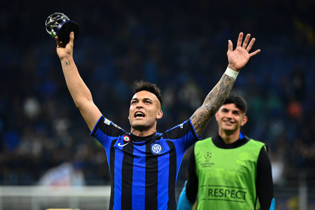 以极高的稳 以极高的稳