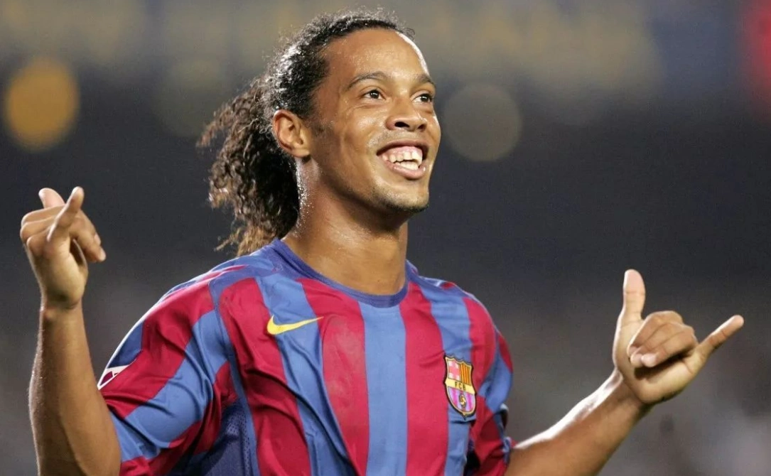 族凭借飞影 族凭借飞影